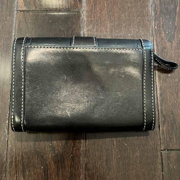 Coach wallet - Picture 2 of 8